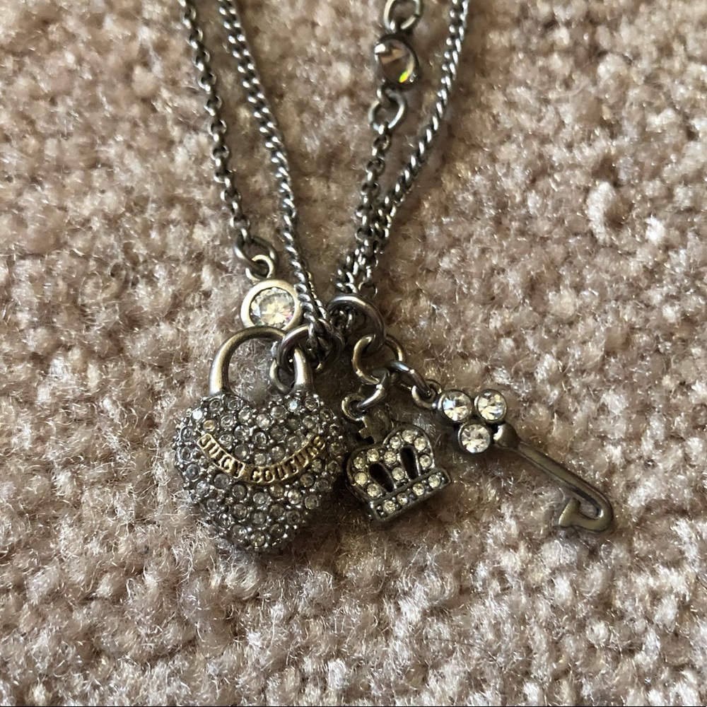 Juicey couture necklace